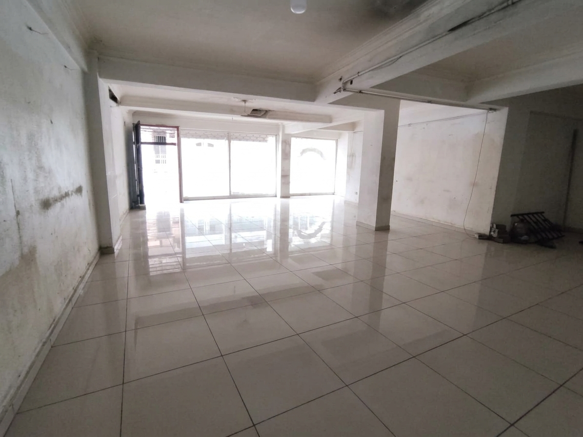 BAĞCILAR GÖZTEPE MAH. KİRALIK 220 m2 DEPOLU DÜKKAN