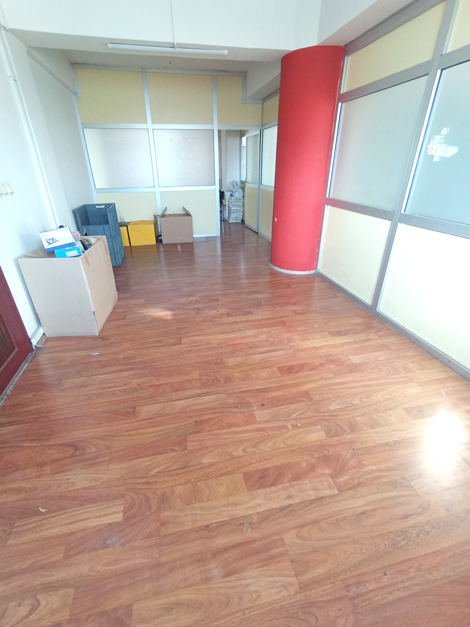 bagcilar-maslak-caddesi-uzerinde-kiralik-105-m2-ofis-5.jpeg