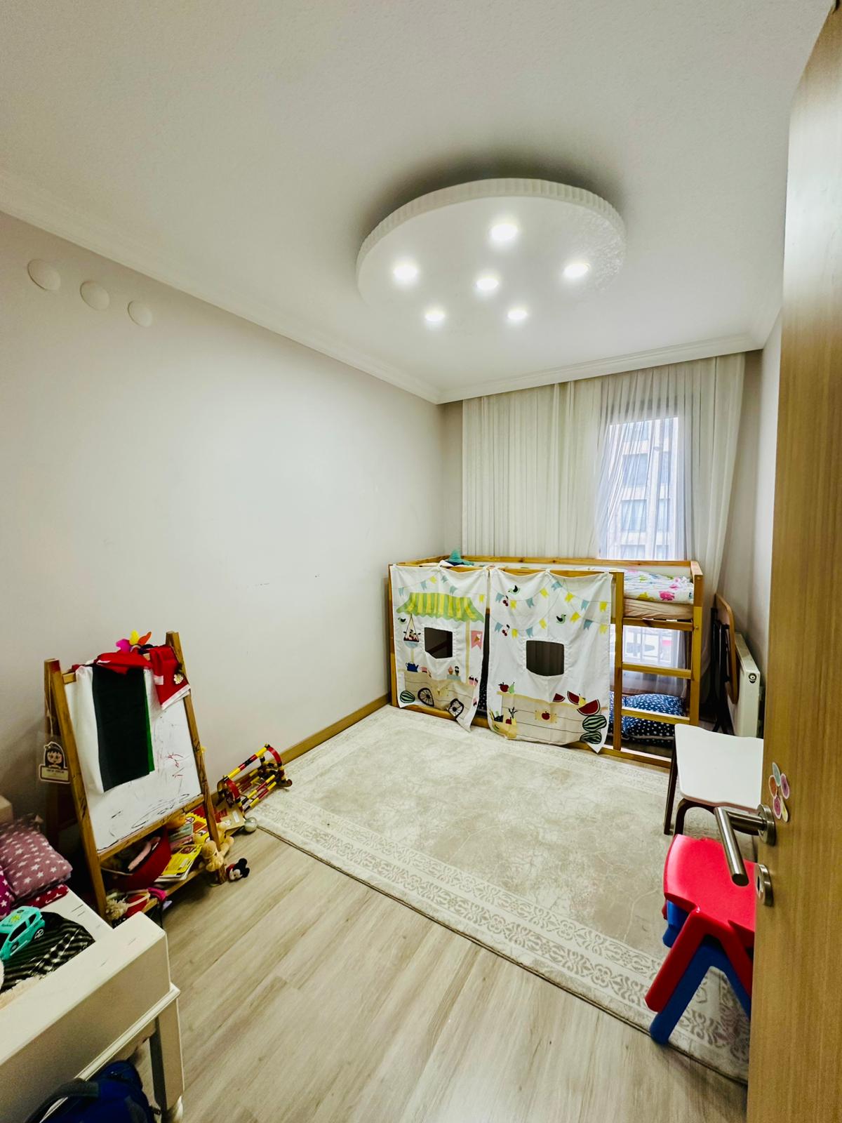 kayasehir-24.-bolge-de-ici-ozel-yapili-2plus1-satilik-firsat-daire-7.jpeg